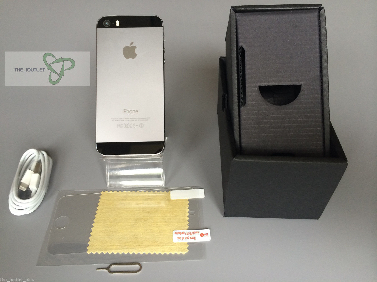 Apple iPhone 5s - 16 GB - Space Grey (Unlocked) - GRADE C