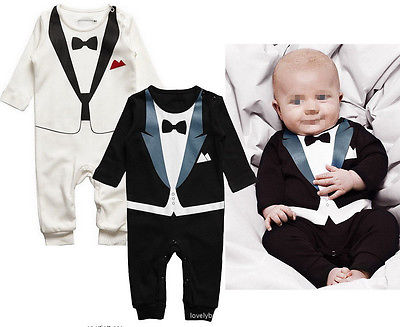 Jungen Kinder Baby Smoking Overall Anzug Strampler Kleidung mit Druck Fliege Neu