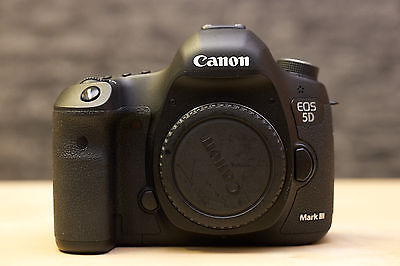 Digitalkamera Canon EOS 5D Mark III 22.3MP OVP Super Zustand Wenig Auslösungen