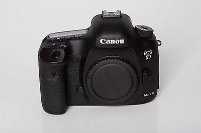Canon EOS 5D Mark III 22.3MP Digitalkamera