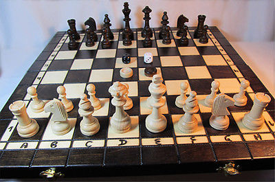 Schach, Schachspiel + Dame + Backgammon aus Holz 40 x 40 cm
