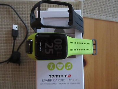 tomtom spark cardio music in large mit 2. Armband top Zustand