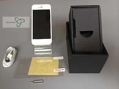 Apple iPhone 5 - 16 GB - White & Silver (Unlocked) Grade B - Used