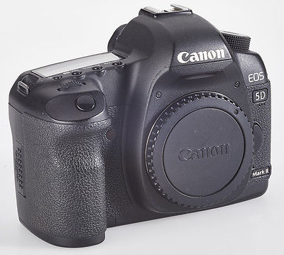Canon EOS 5D MK II (2)