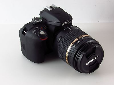 NIKON D3300 Tamron 18 - 270 mm / 1: 3,5 - 6,3 Digitalkamera Lowepro