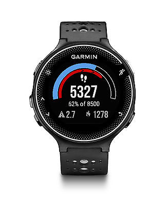 Garmin FORERUNNER® 230 GPS Lauf-Uhr schwarz/weiß (Einzelgerät)