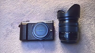 Panasonic LUMIX GX80H  Digitalkamera - SILBER/SILVER (Kit mit 14-140mm Objektiv)