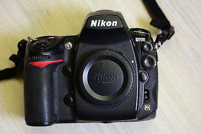 Nikon  D700 top Zustand und vieles dabei