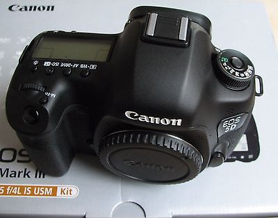 Canon EOS 5D Mark III 3 (nur 4063 Auslöser) Topzustand OVP DSLR Body