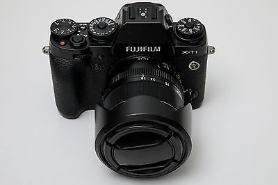 Fujifilm X-T1 Systemkamera Kit inkl. XF18-55mm Objektiv