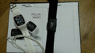 Polar M400 Sportuhr mit GPS & Pulsmessung