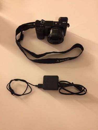 Sony Alpha ILCE-6000 24.3 MP Digitalkamera - Schwarz mit 16-50mm OSS Objektiv