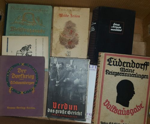 Bücherpaket, 1. und 2. Weltkrieg, 40Stück