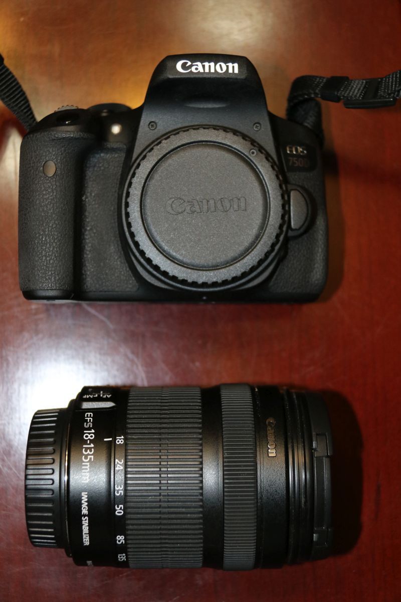 Canon EOS 750D + EF-S 18-135mm WIE NEU IS STM Objektiv - komplett (700D 70D 80D)