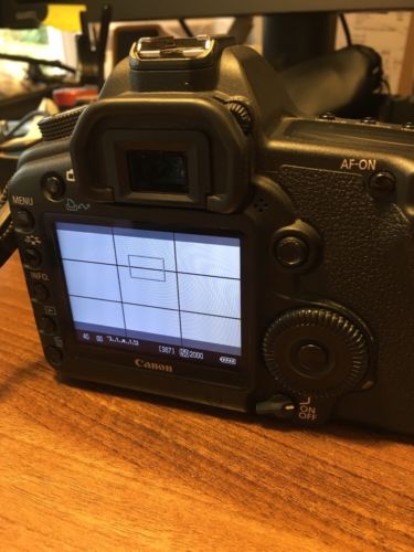 Canon EOS 5D Mark II 21.1MP Digitalkamera - Schwarz (Nur Gehäuse)