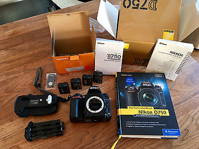 Nikon D D750 24.3 MP SLR-Digitalkamera + Zubehöhr