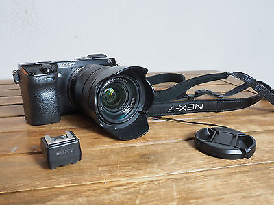 Sony Alpha NEX-7K 24.3MP Digitalkamera - Schwarz (Kit mit OSS 18-55mm Objektiv) 