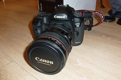 Canon EOS 5D Mark III 22.3 MP SLR-Digitalkamera - Schwarz (Kit m/ EF 24-105mm...