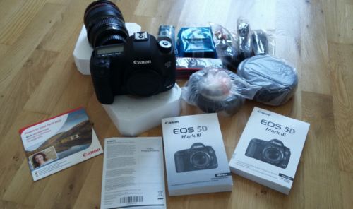 FotoCamera Digitale Reflex Canon EOS 5D Mark III Kit + EF 24-105mm f/4.0 NEU+OVP