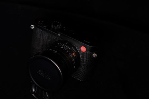 Leica Q (Typ 116) schwarz mit OVP Und Rechnung