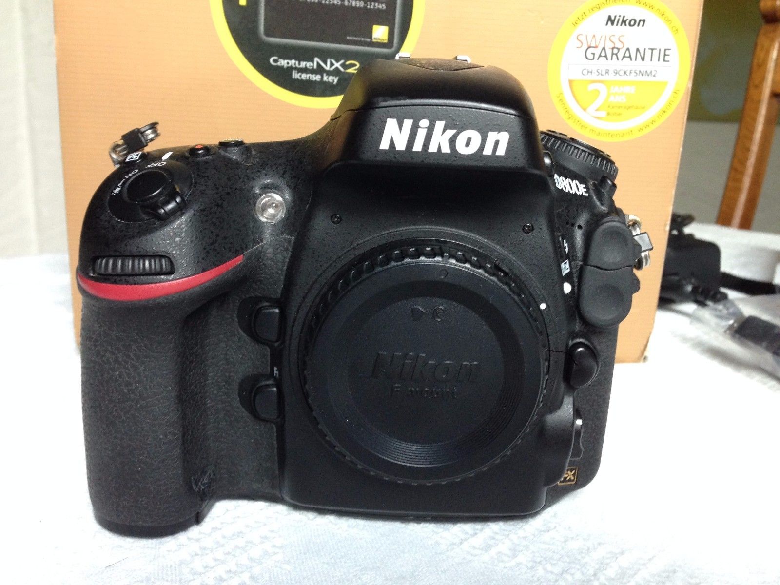 Nikon D D800E 36,3 MP Digitalkamera - Schwarz (Nur Gehäuse) 27927 Auslösungen