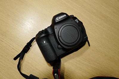 Canon EOS 5D Mark III, Body 22.3MP, CMOS - Vollformat, von Canon gecheckt