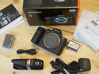 Sony Alpha 7 II / a7II - Vollformat-Kamera - Gehäuse + OVP + WIE NEU (ILCE-7M2)