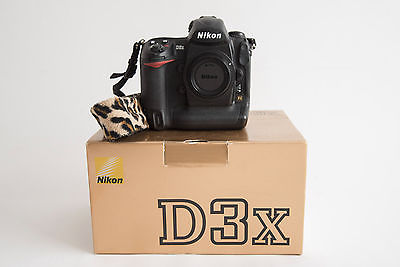 Nikon D3X 24.5 MP SLR-Digitalkamera - Schwarz (Nur Gehäuse)