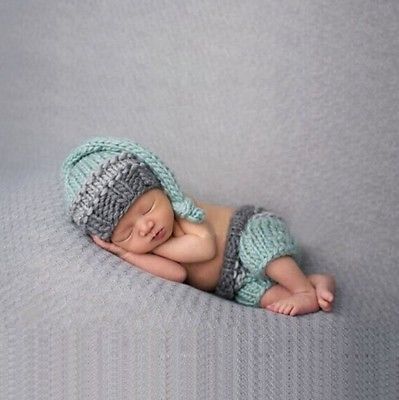Baby Strickmütze Neugeborenen Fotoshooting Newborn Fotografie Kinderfoto Paul