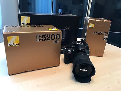 Nikon D5200 24.1 MP SLR-Digitalkamera - Schwarz (Kit mit AF-S DX 18-105 mm...