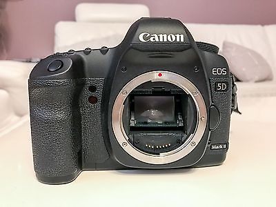 Canon EOS 5D Mark II 21,1 MP Digitalkamera - Schwarz Body