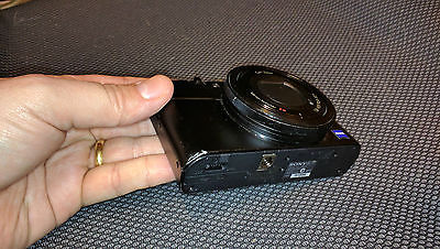 Sony Cybershot DSC-RX100 Digitalkamera