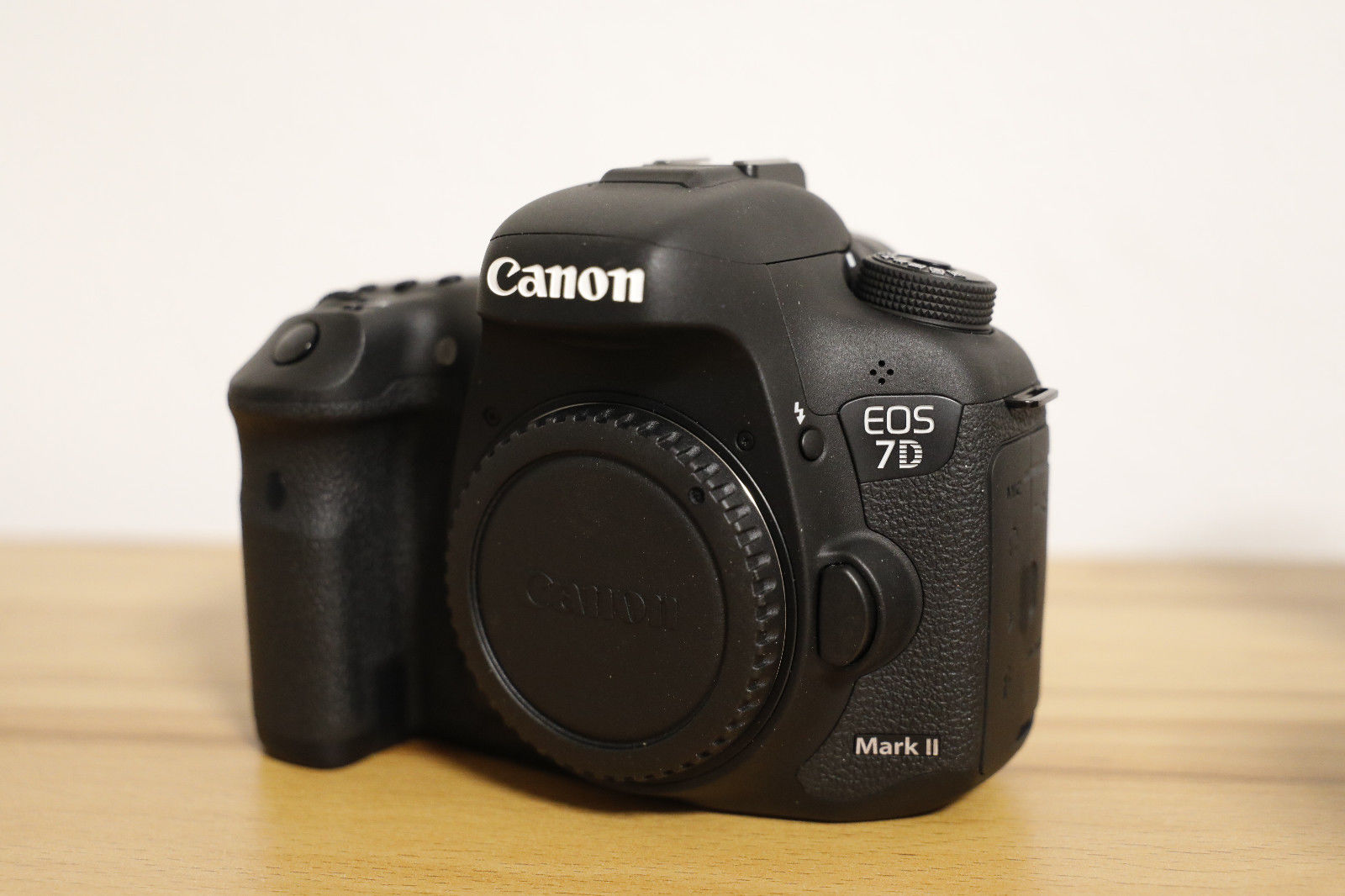 Canon EOS 7D Mark II - Gehäuse