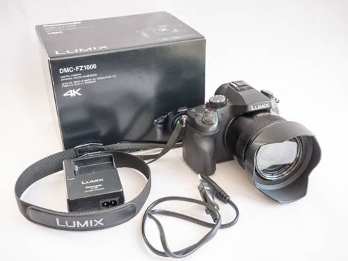 Panasonic LUMIX DMC-FZ1000 20.1 MP Digitalkamera - Schwarz