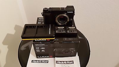 Panasonic Lumix G DMC-GX80 Digitalkamera schwarz (8 Wochen alt)