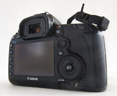 Canon EOS 5D Mark III 22.3 MP SLR-Digitalkamera - Schwarz 6050 Auslösungen