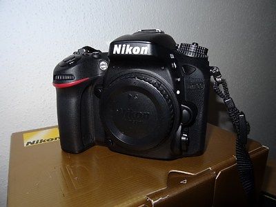 NIKON D7100 SLR-Digitalkamera (24 Megapixel) NEUWERTIG !