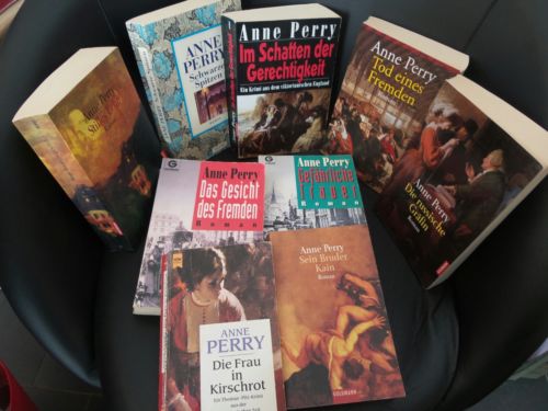 Bücherkiste / Sammlung historische Romane Krimis Anne Perry  *mit Liste