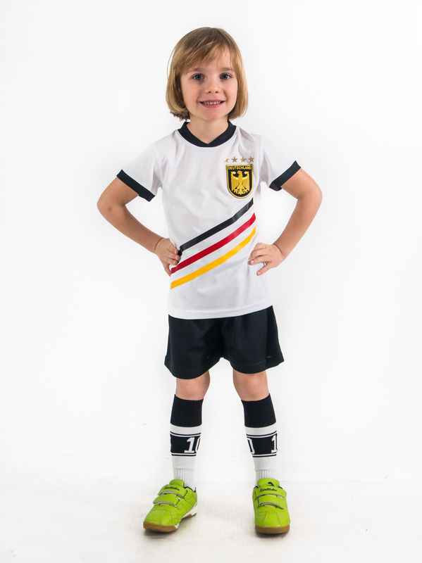 Geschenk Trikot Set Deutschland 4 Sterne Kinder 98-170 Wunschname Fußball 