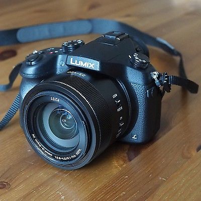 Panasonic LUMIX DMC-FZ1000 20.1 MP Digitalkamera - Schwarz, OVP in Topzustand!