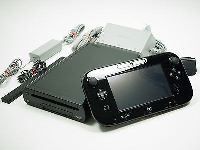 Nintendo Wii U Konsole Premium Pack 32 GB Schwarz ~7323