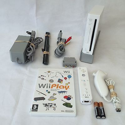 Nintendo Wii Console+ 9 Games & Activities + FREE UK DELIVERY