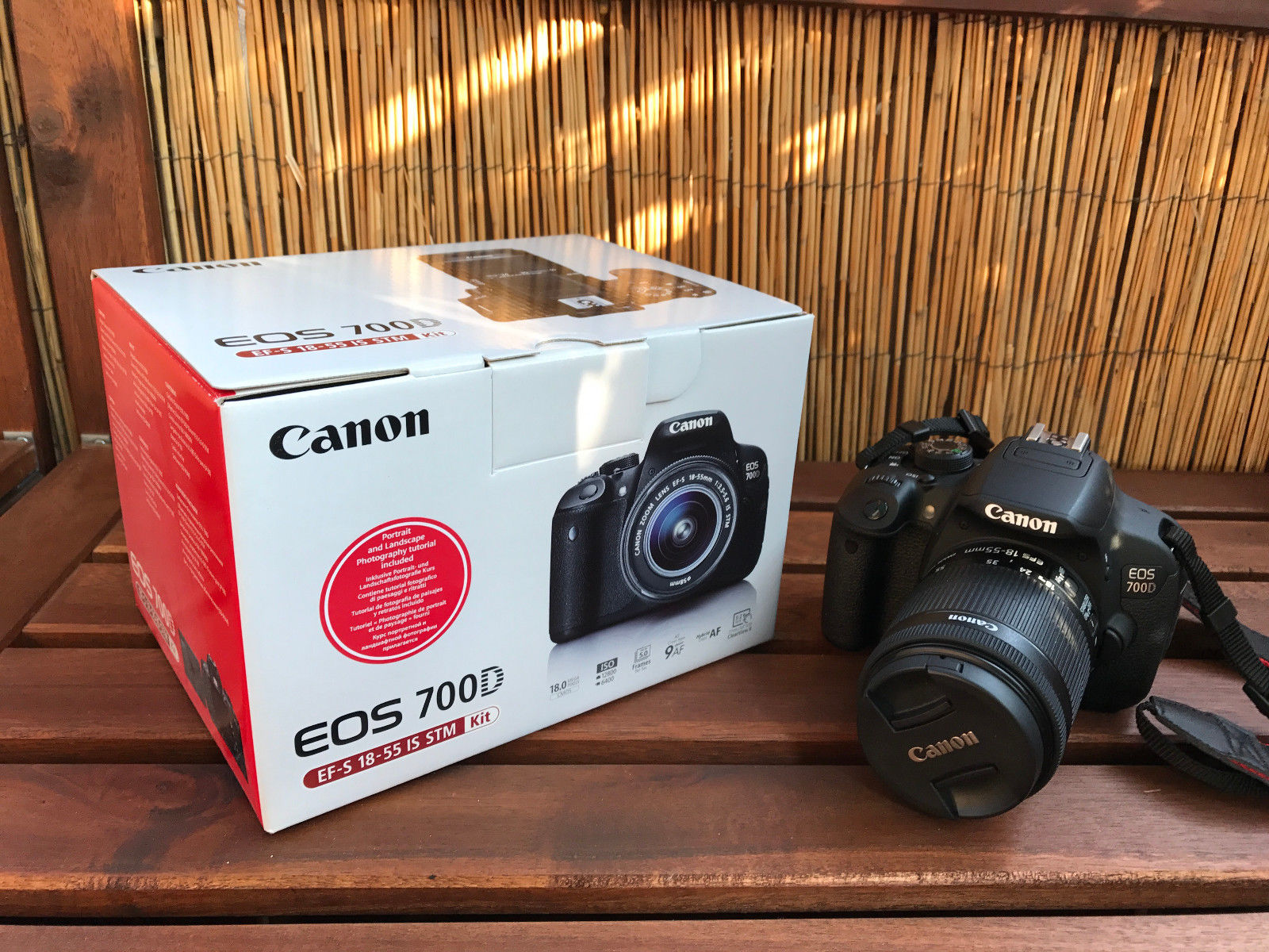 Canon EOS 700D / Rebel T5i 18.0 MP Digitalkamera - Kit m/ EF-S 18-55mm wie NEU