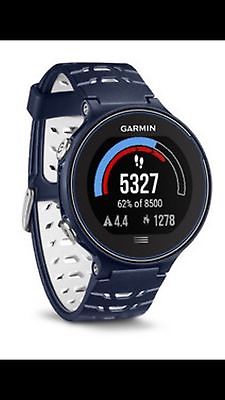 Garmin Forerunner 630 GPS-Laufuhr mit Herzfrequenzgurt