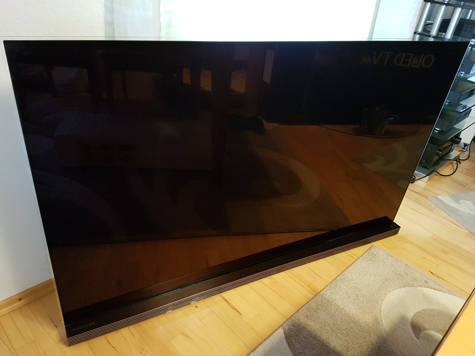 LG Oled 65G6V Signature 4K 3D TV 