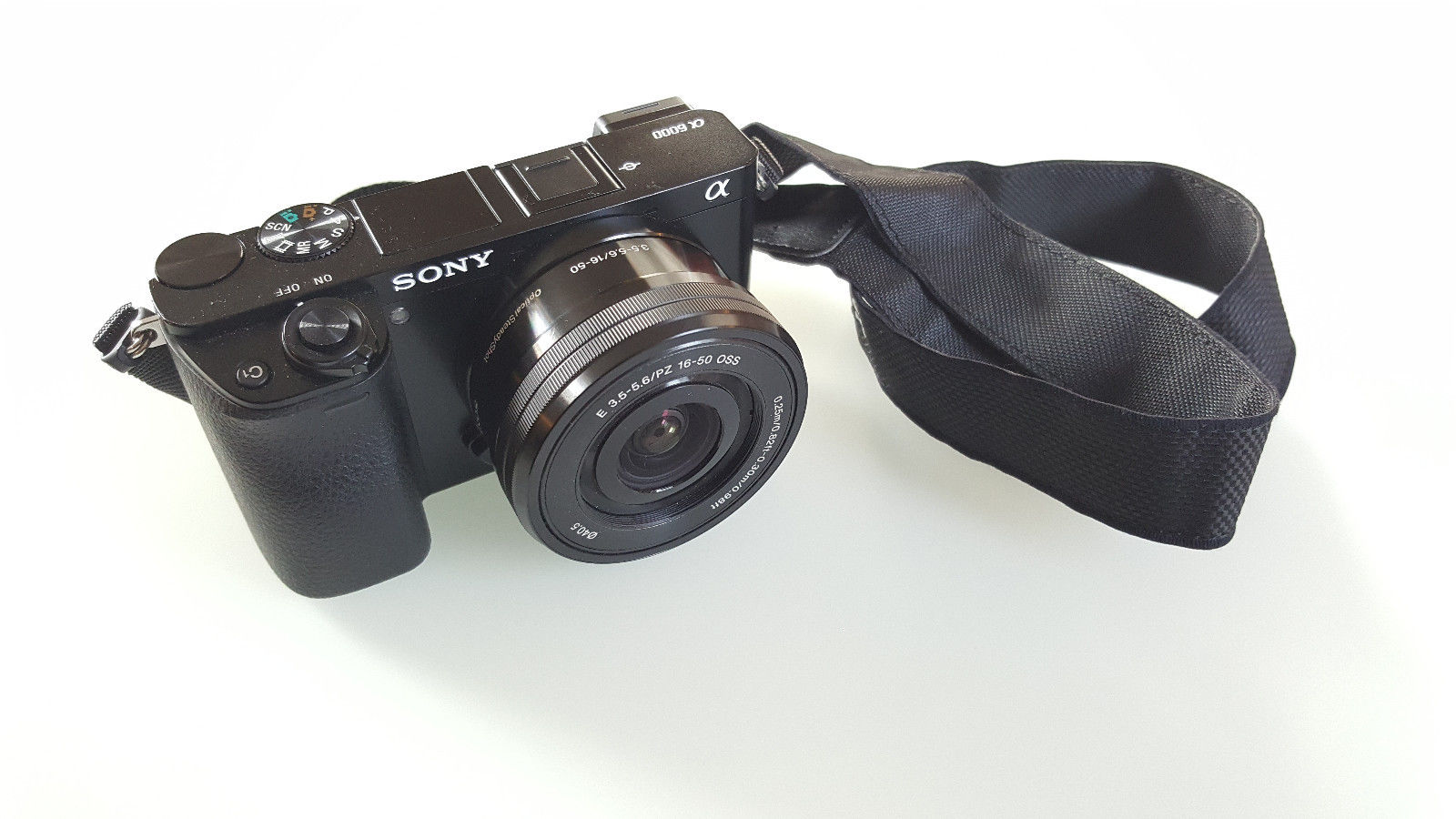 Sony Alpha ILCE-6000L A6000 Kit 16-50 