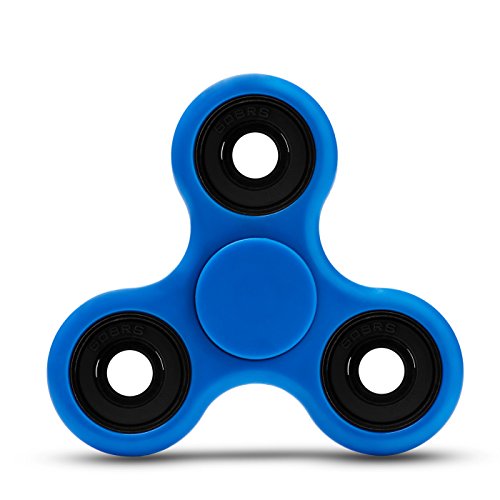 Spinner Fidget von SPINGURU, Spielzeug für die Hand / Finger als Ablenkung aus Teilcarbon mit Drei / Trio Kugellager wie bei Inlineskates (Blau)