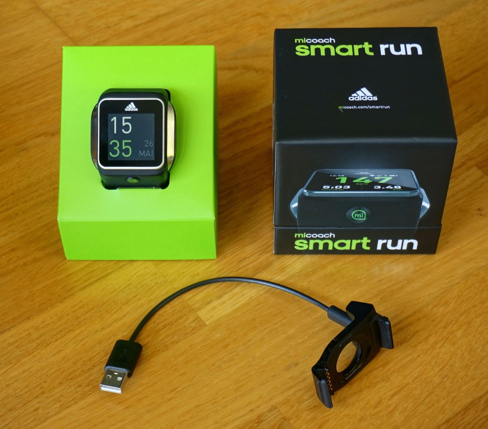 adidas miCoach Smart Run - GPS-Uhr - Pulsuhr - Sportuhr, optische Pulsmessung