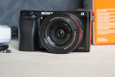Sony Alpha 6000 24,3 MP Digitalkamera - schwarz mit Kit-Objektiv 16-50mm