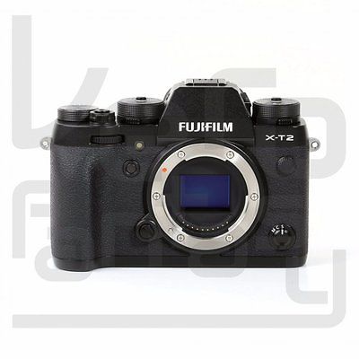 Neu Fujifilm X-T2 Mirrorless Digital Camera  Body Only (Black)